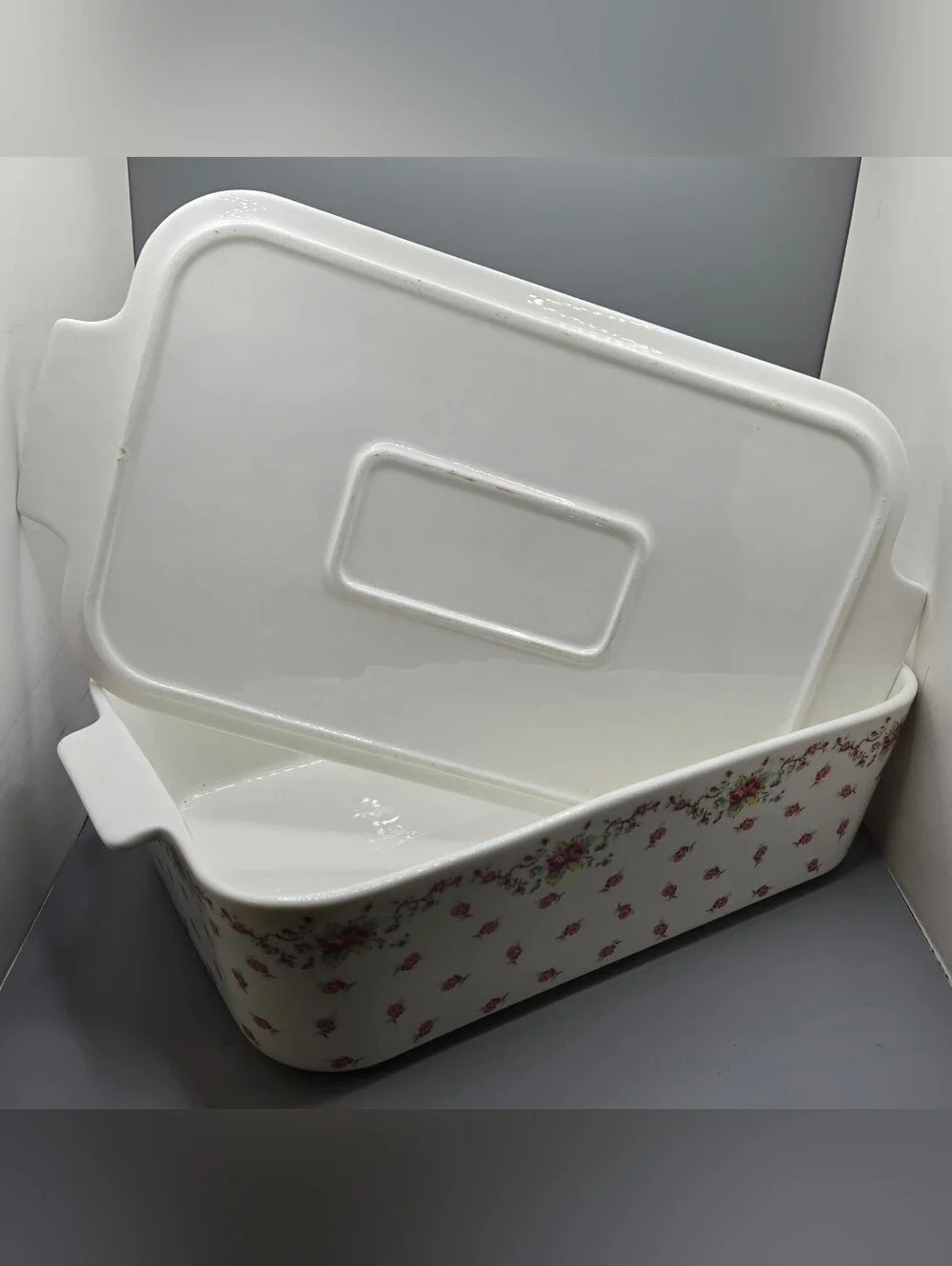Grace's Pantry Floral Porcelain Covered Baking Dish Peony Rose Pattern